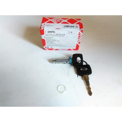 Личинка замка двери + 2 ключа 6707600205 (пр-во FEBI) Mercedes Vito 638, MB Sprinter 96-06